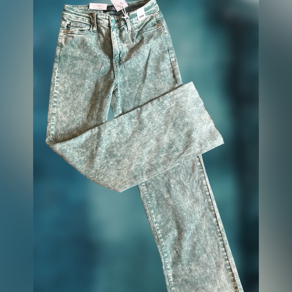 Judy Blue Denim - Judy Blue Garment Dyed High Waist Women’s Mint Mineral Washed Dad Jeans